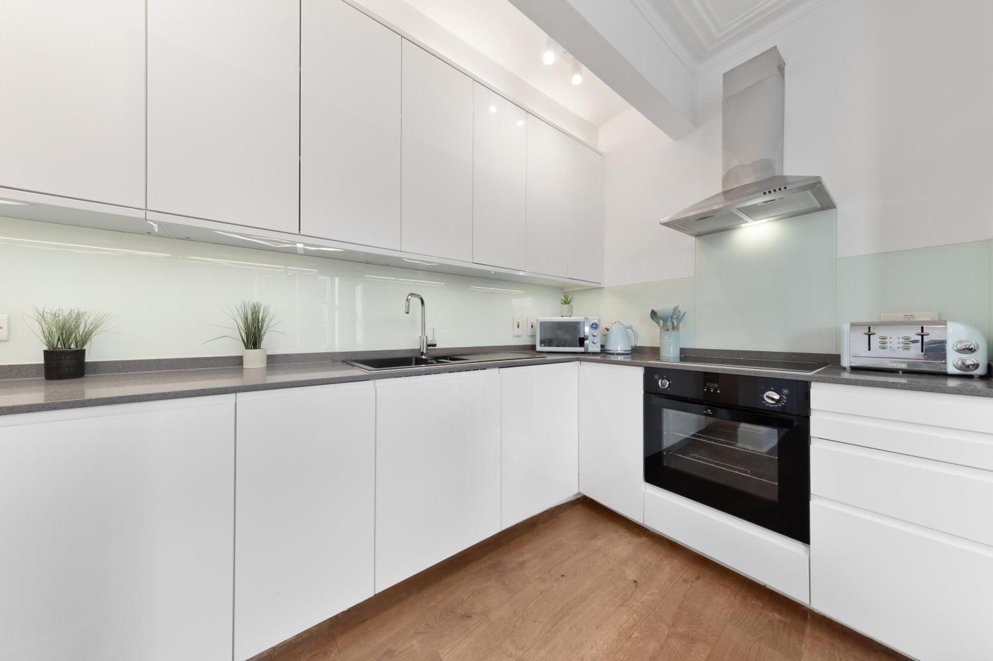 Luxury 4 Bedroom Flat With Stunning Shard View From Terrace In Central London! Next To Station, Sleeps 9 Eksteriør bilde