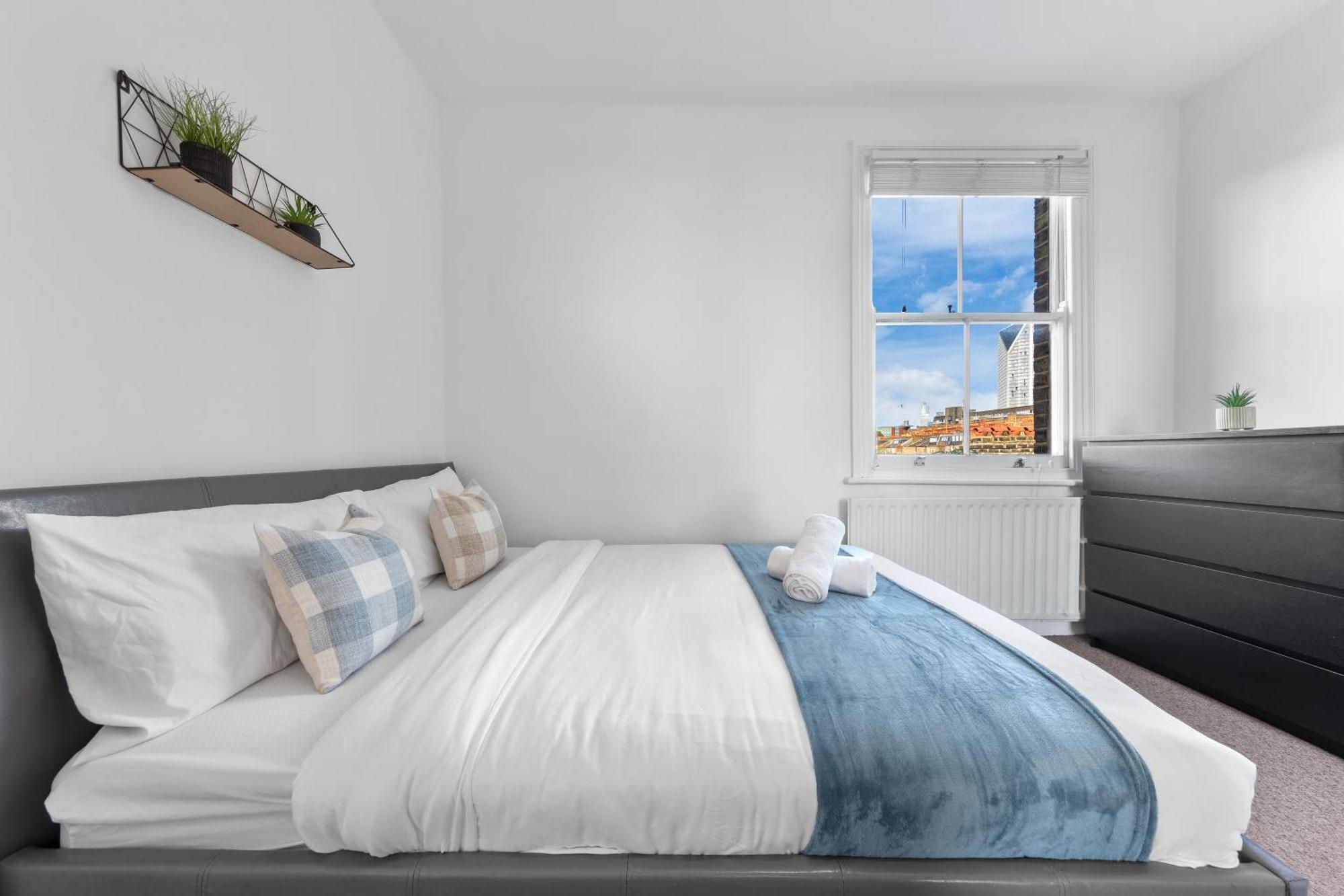 Luxury 4 Bedroom Flat With Stunning Shard View From Terrace In Central London! Next To Station, Sleeps 9 Eksteriør bilde