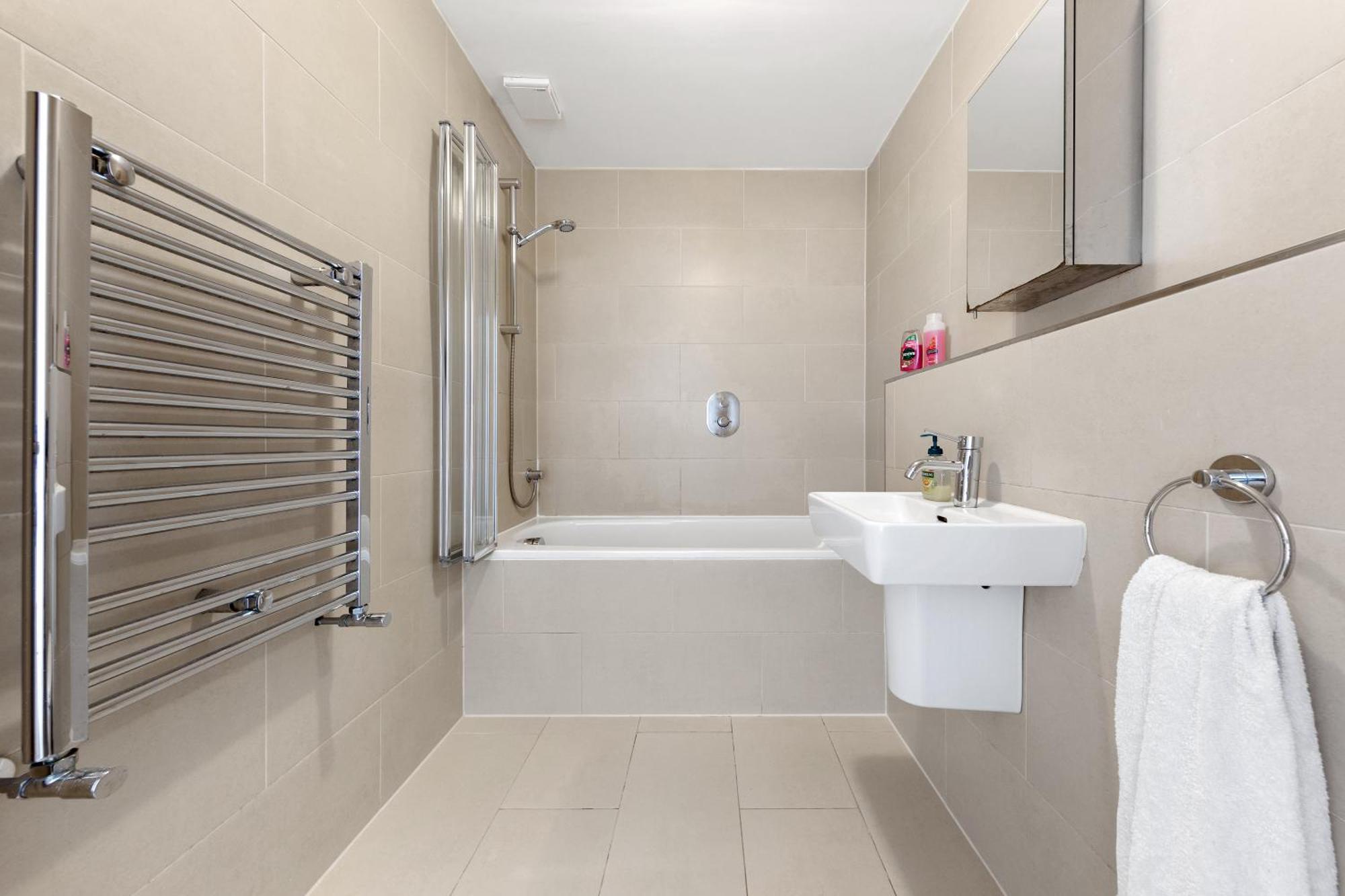 Luxury 4 Bedroom Flat With Stunning Shard View From Terrace In Central London! Next To Station, Sleeps 9 Eksteriør bilde
