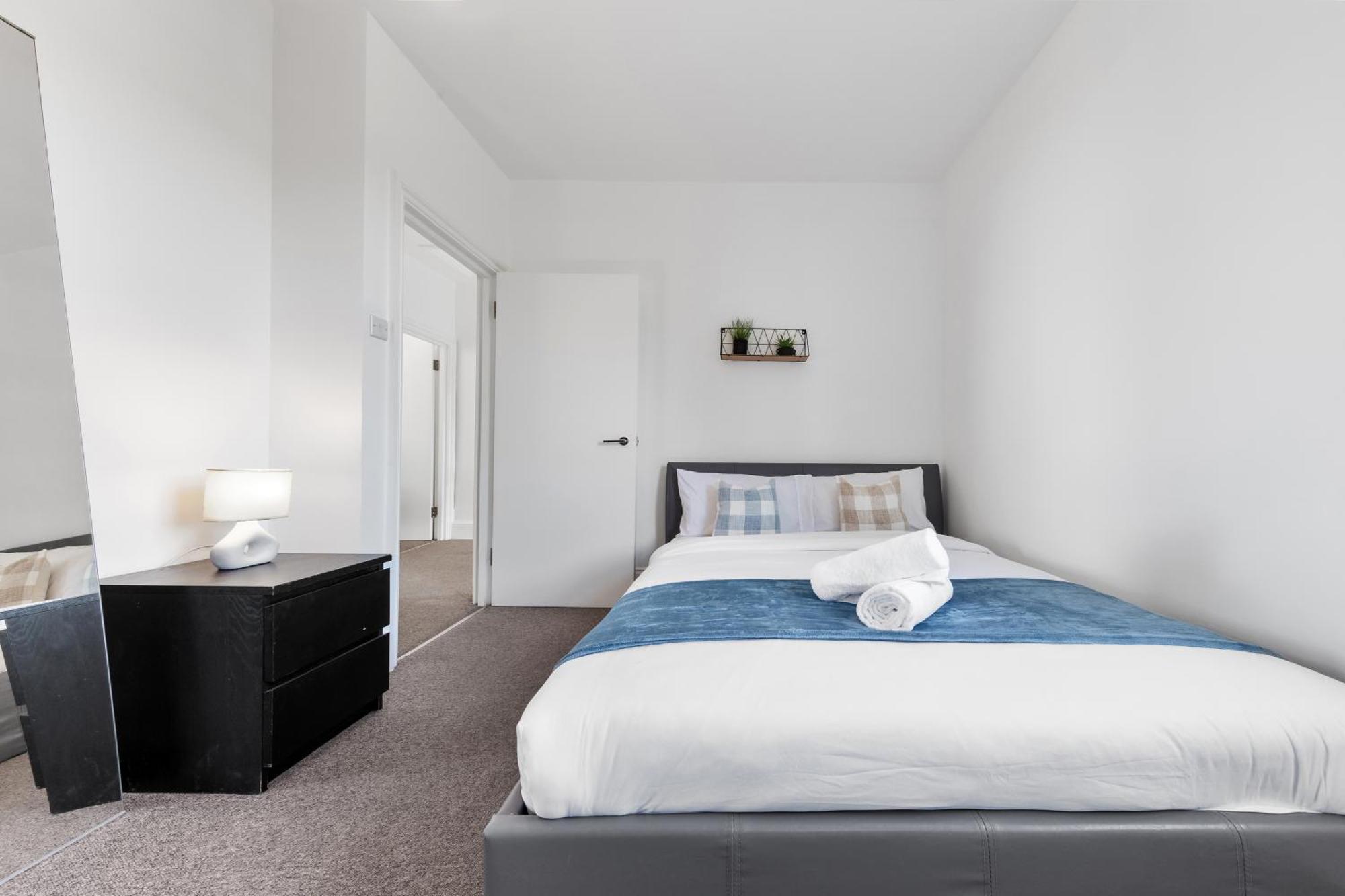 Luxury 4 Bedroom Flat With Stunning Shard View From Terrace In Central London! Next To Station, Sleeps 9 Eksteriør bilde
