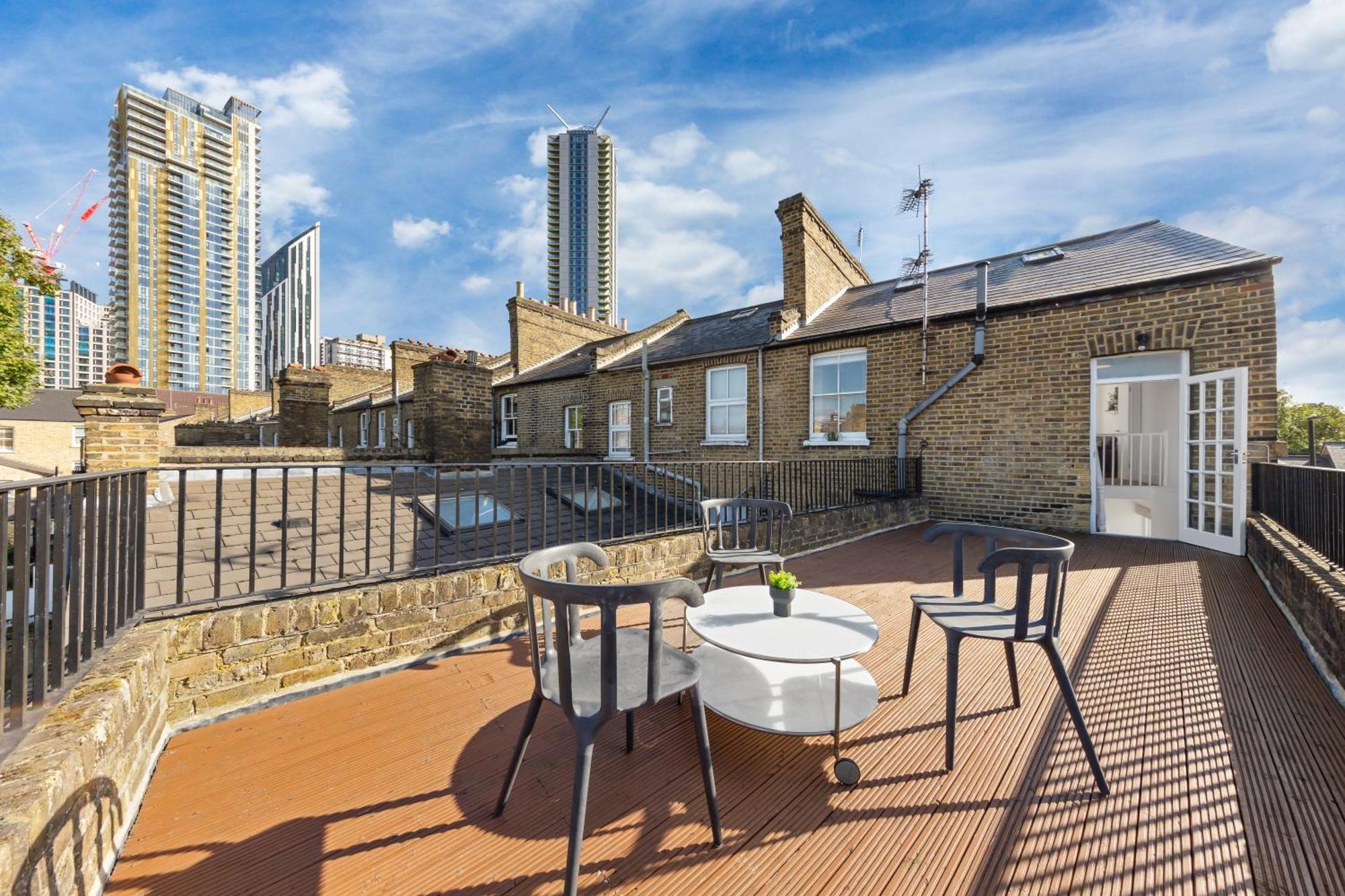 Luxury 4 Bedroom Flat With Stunning Shard View From Terrace In Central London! Next To Station, Sleeps 9 Eksteriør bilde