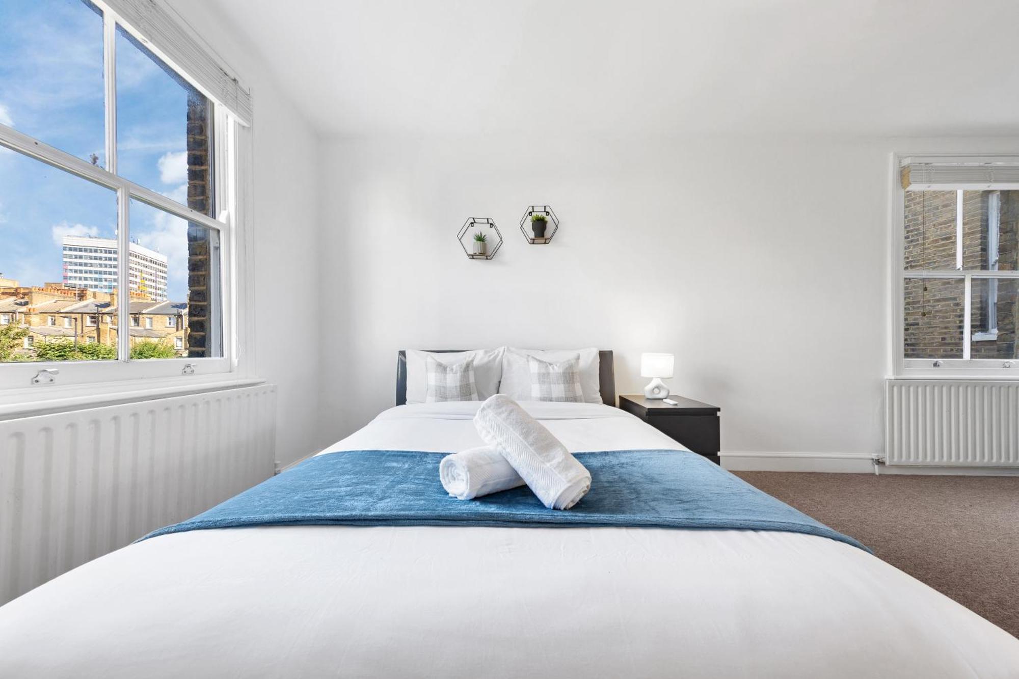 Luxury 4 Bedroom Flat With Stunning Shard View From Terrace In Central London! Next To Station, Sleeps 9 Eksteriør bilde