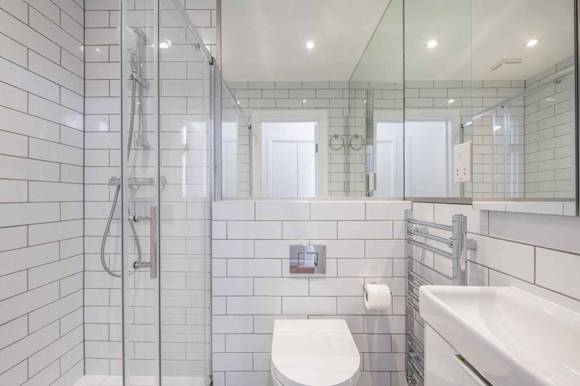 Luxury 4 Bedroom Flat With Stunning Shard View From Terrace In Central London! Next To Station, Sleeps 9 Rom bilde